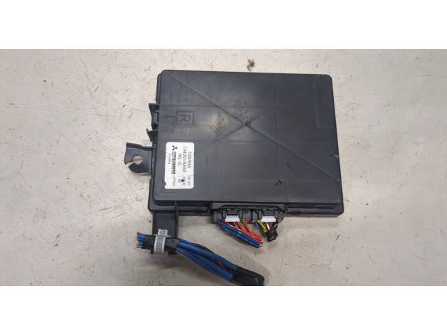 Блок комфорта  Mitsubishi Outlander XL 2006-2012      7820A055  