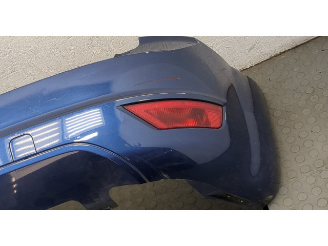 Бампер  Ford Focus 2 2008-2011 задний   