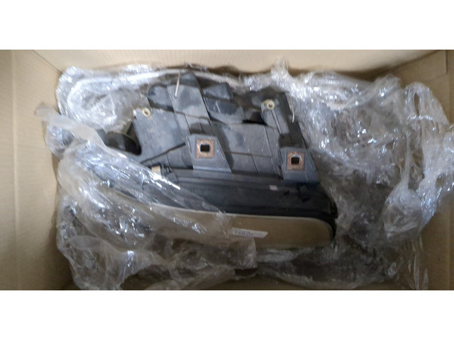 Фара передняя Audi A6 (C5) 1997-2005 правая