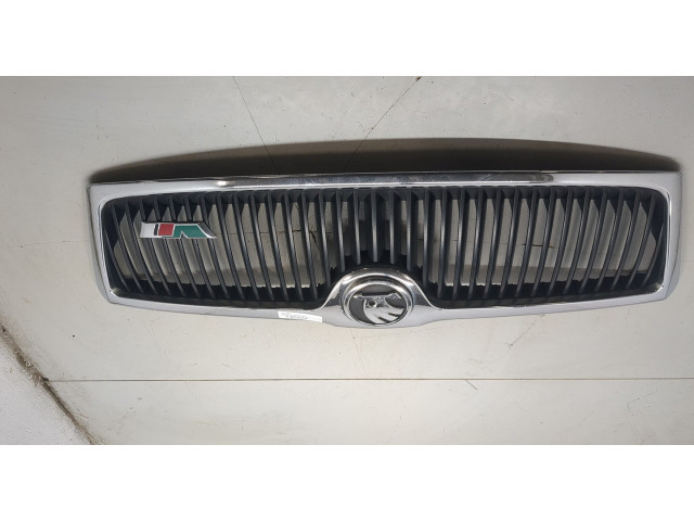 Решетка радиатора  Skoda Octavia (A5) 2004-2013          1Z0853668, 1Z0853661, 3U0853621B