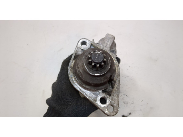 Стартер Volkswagen Golf Plus 1.9