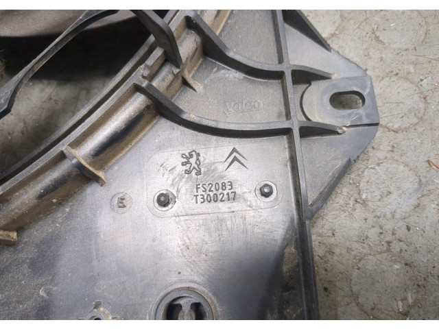 Вентилятор радиатора  Peugeot 2008 2013-2019           