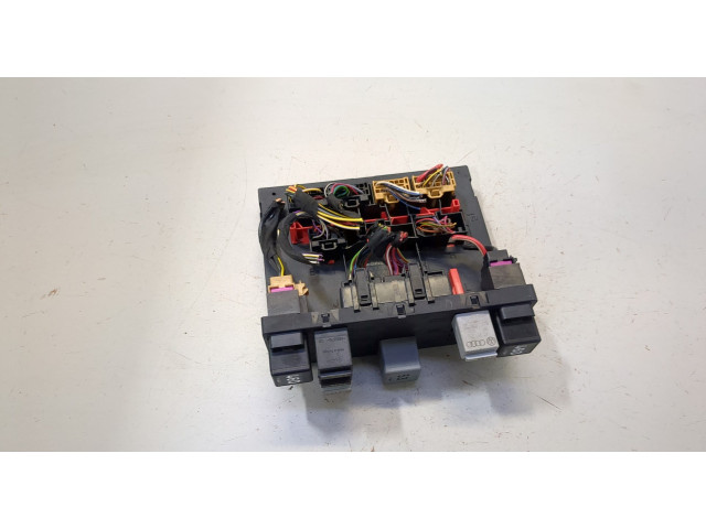 Блок комфорта  Volkswagen Passat 6 2005-2010      3C0937049AC  