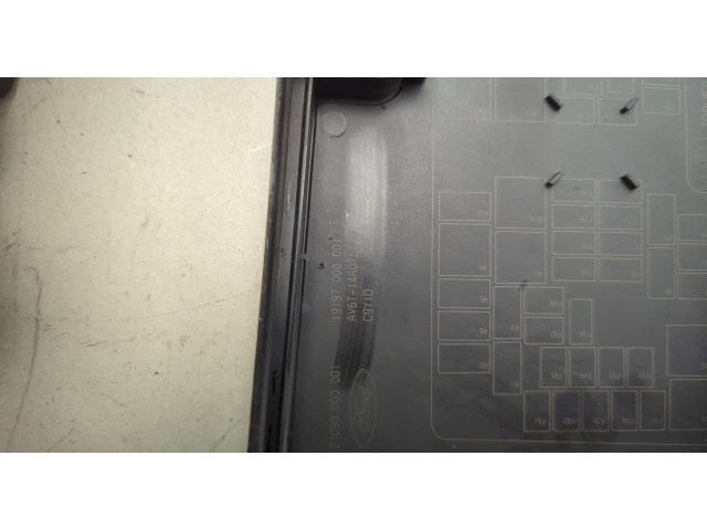 Блок предохранителей  Ford Focus 3 2011-2015         