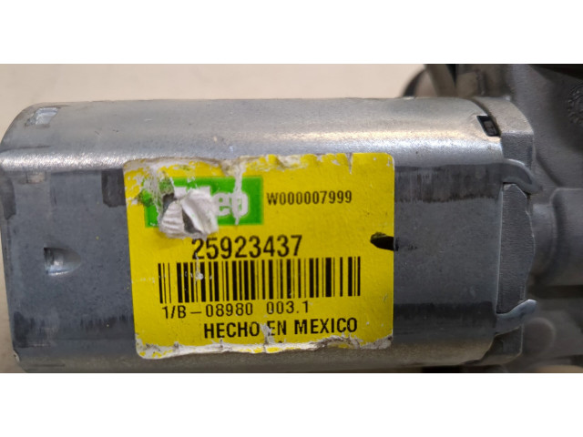 Моторчик заднего дворника  Chevrolet Tahoe 2006-2014      