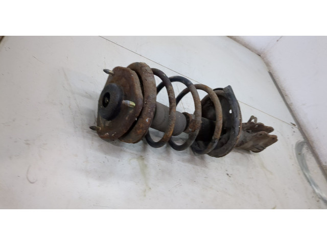 Стойка амортизатора  Mitsubishi Space Star 1998-2006 MR913131, MR913024     