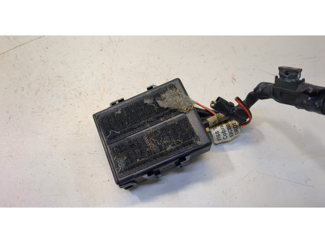 Блок комфорта  Toyota Avensis 2 2003-2008          