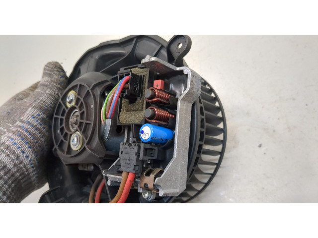 Моторчик печки  Mercedes CLS C219 2004-2010        