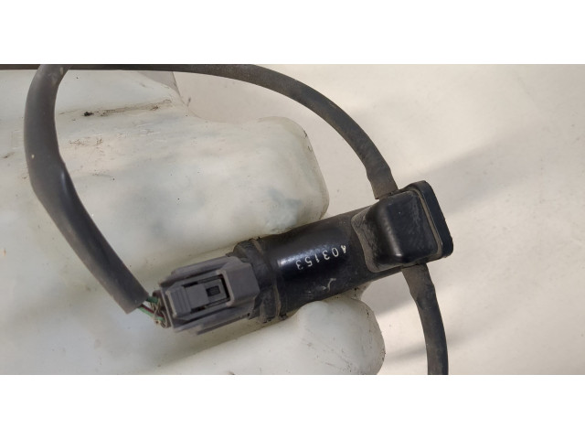 Бачок омывателя Mitsubishi Grandis