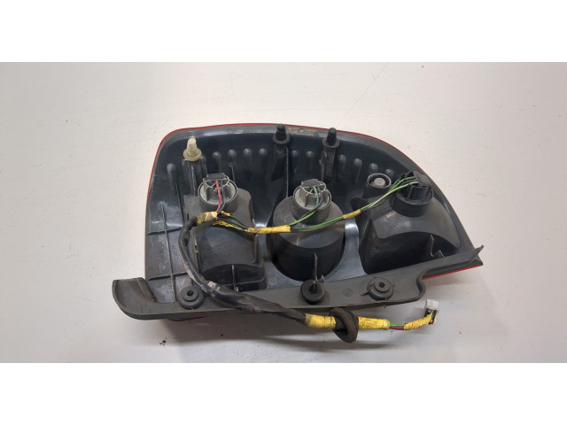 Задний фонарь          