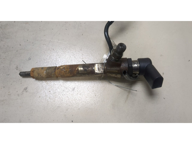 Форсунка топливная  Renault Scenic 2009-2012         