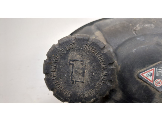 Бачок расширительный  Mercedes GLC X253 2015-2022 A2055000049   