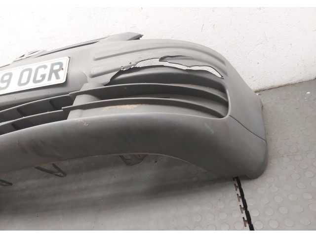 Бампер Volkswagen Caddy 2004-2015 передний