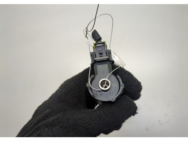 Форсунка топливная  KIA Ceed 2012-2018    338002A900, 0445110320     