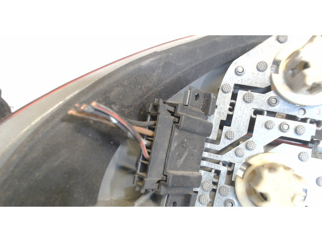 Задний фонарь     a2108205464   Mercedes E W210 1995-2002 