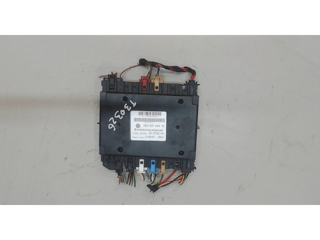 Блок комфорта Volkswagen Phaeton 2002-2010 3d0937049m