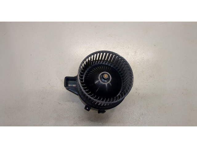 Моторчик печки Volvo S60 2018-