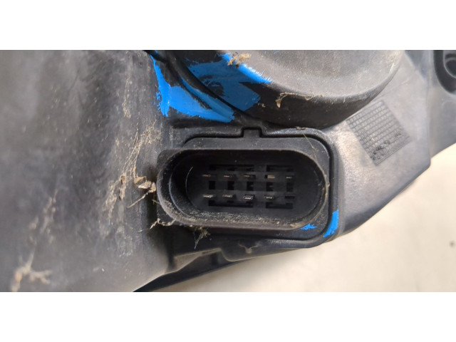 Фара передняя  Volkswagen Golf 7 2012-2020 правая 