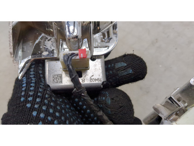 Блок розжига  Volkswagen Taos