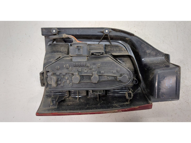 Задний фонарь 7H0945095G