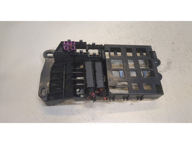 Блок предохранителей Audi A6 (C6) Allroad 2006-2008 3