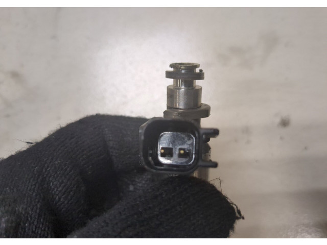 Форсунка топливная Cadillac XT5 2016-2019