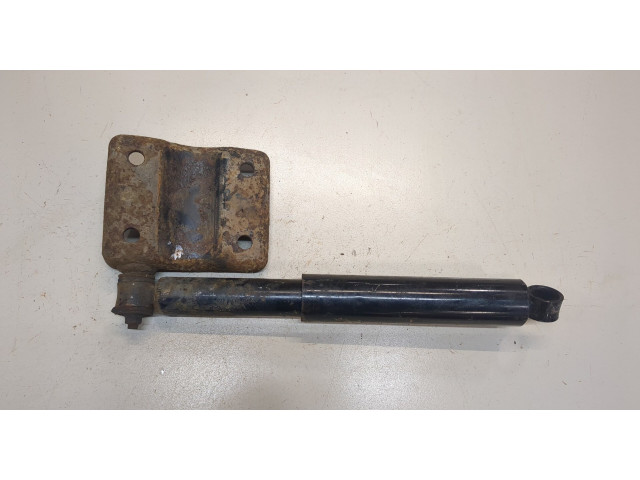 Стойка амортизатора Mitsubishi L200 2015-2019 2.4 дизель