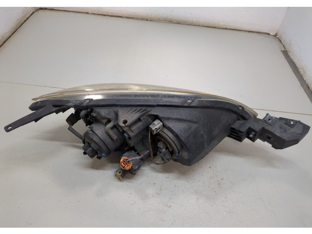 Фара передняя  Mazda 3 (BK) 2003-2009 левая 