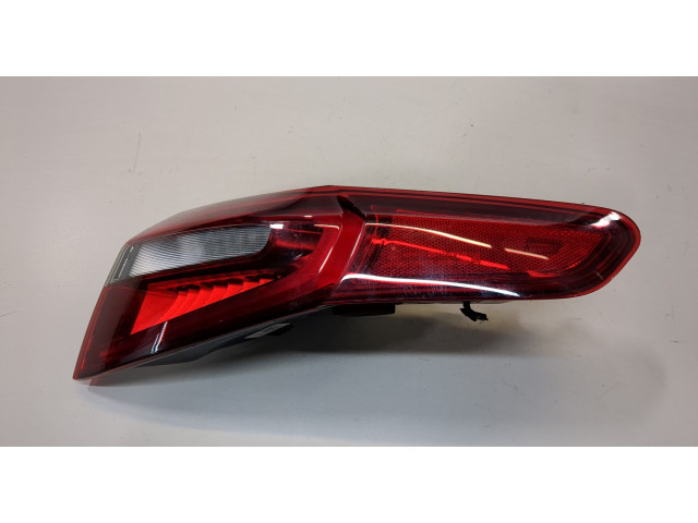 Задний фонарь          