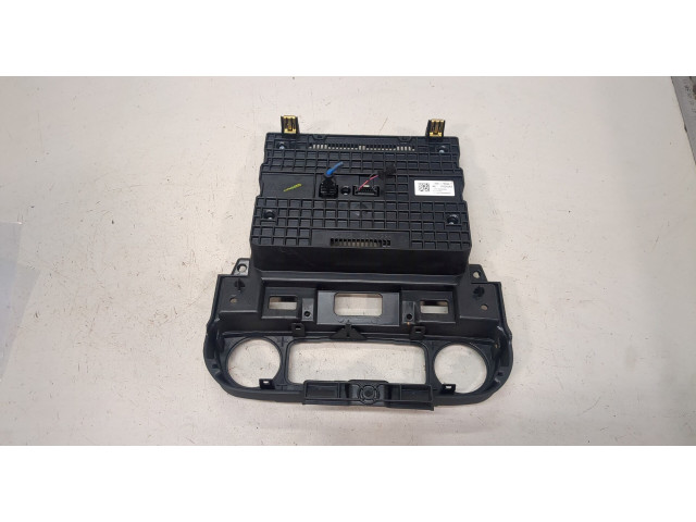 Дисплей мультимедиа  GMC Terrain 2017-        