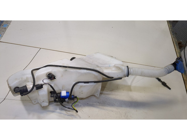 Бачок омывателя Jaguar XE 2015-