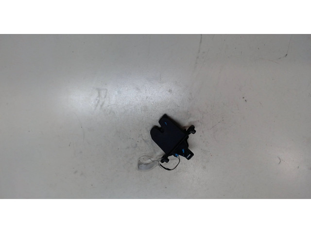 Замок багажника  Skoda Octavia (A5) 2004-2008       