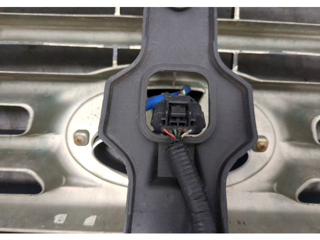 Решетка радиатора Infiniti QX56 2010-2013 623101ZR0A, 620721LA0H