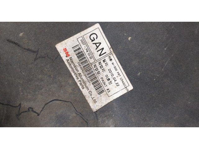 Бампер  Chevrolet Spark 2009- передний   95213444