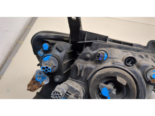 Фара передняя Mitsubishi L200 2006-2015 левая