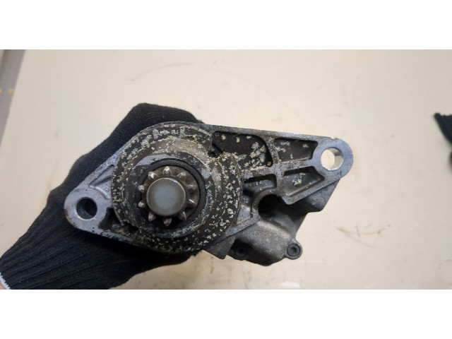 Стартер  Volkswagen Golf 5 2003-2009 1.6  02M911023   