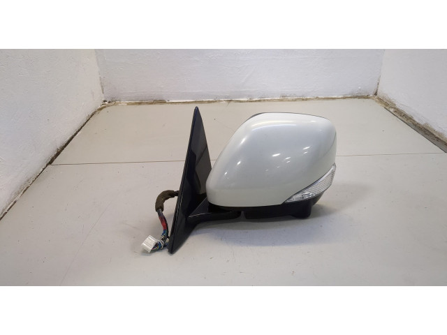 Зеркало боковое  Infiniti QX56 2010-2013  левое           