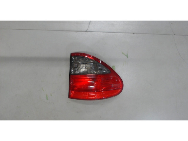 Задний фонарь     A2108206864, A2108207664   Mercedes E W210 1995-2002 