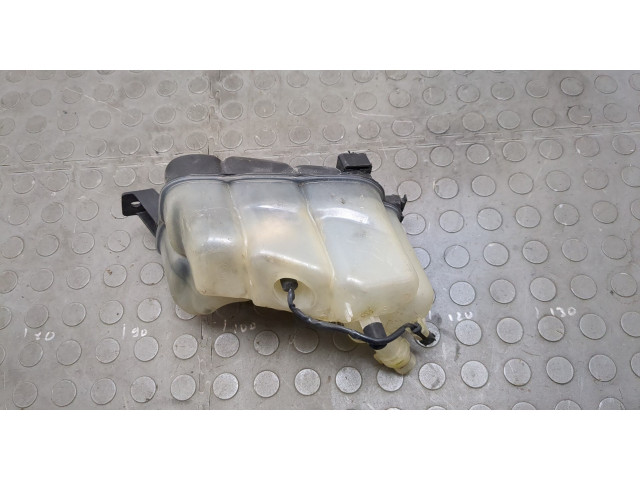 Бачок расширительный Land Rover Range Rover Evoque 2011-2018 BJ328K218A