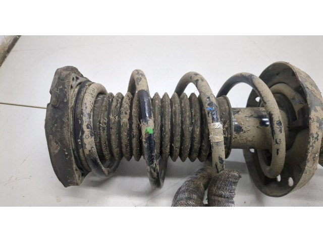 Стойка амортизатора  Chevrolet Trailblazer 2019- 42755597     