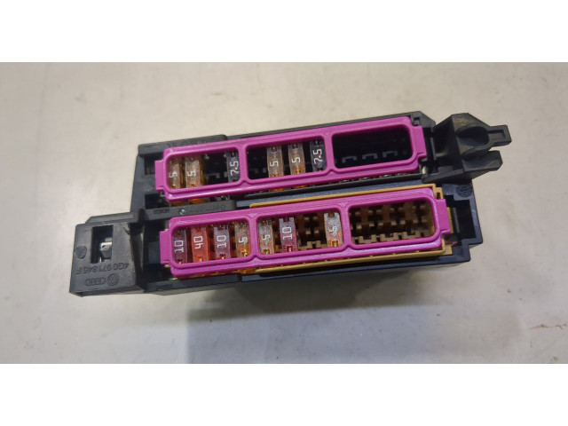 Блок предохранителей Audi A7 2010-2014 8K0941824D