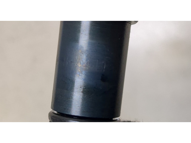 Форсунка топливная Mitsubishi Pajero / Montero 2000-2006