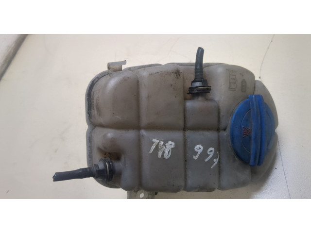 Бачок расширительный  Audi A6 (C7) 2014-2018    