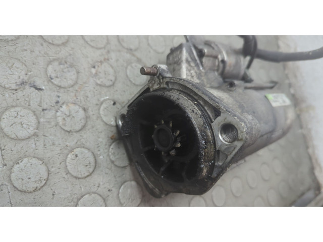 Стартер  Volkswagen Passat 5 2000-2005      