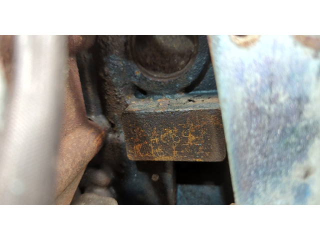 Форсунка топливная  Mitsubishi Grandis    MN183292, MR988175     