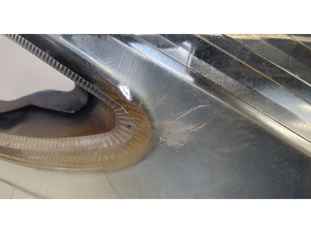 Фара передняя  Toyota Prius 2009-2015 левая 