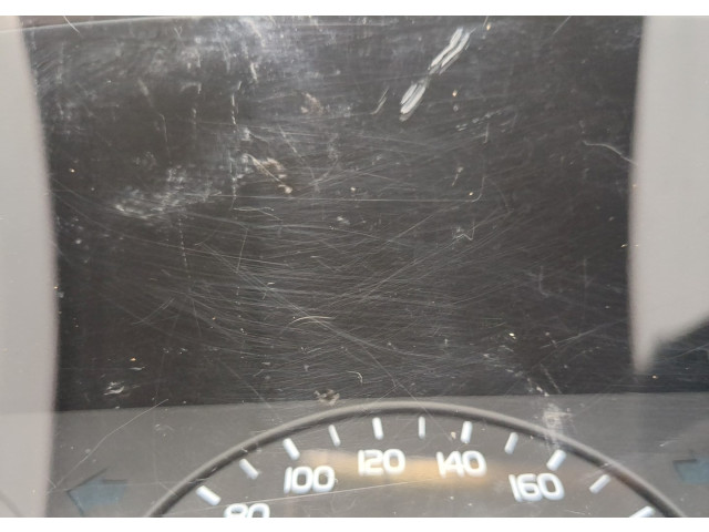 Панель приборов  Volvo 850       9148571     