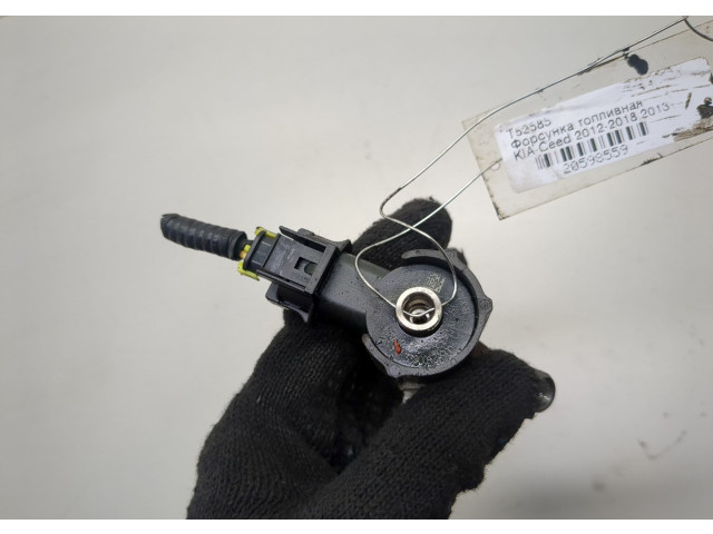 Форсунка топливная  KIA Ceed 2012-2018    338002A900, 0445110320     