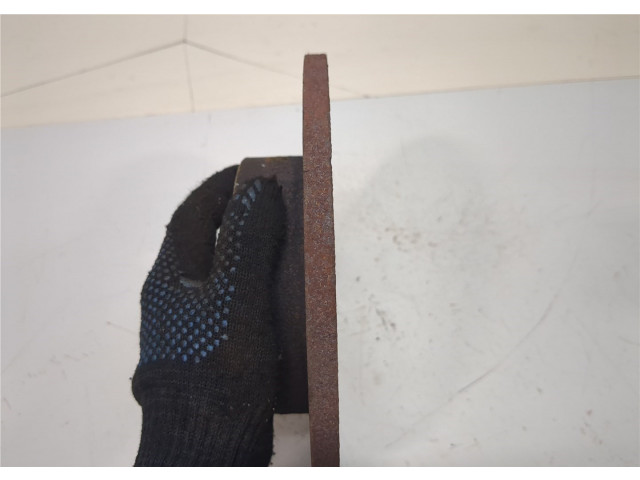 Диск тормозной Volkswagen Golf 5 2003-2009 2.0 задний 1K0615601AC