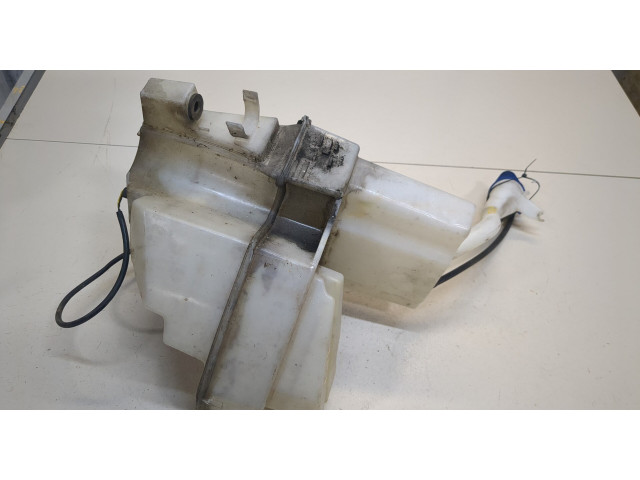 Бачок омывателя  Volvo XC90 2002-2006 30663811, 30678292, 30663812    2.9